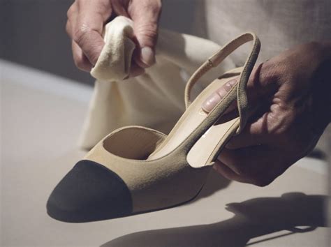 Slingback, la scarpa bicolore di Chanel 